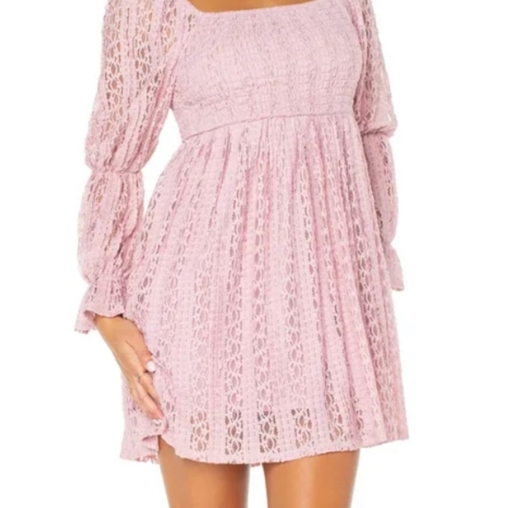 Celebrity Pink Long Sleeve Lace Dress